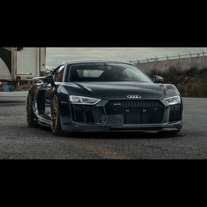 Meet your Posher, Madison